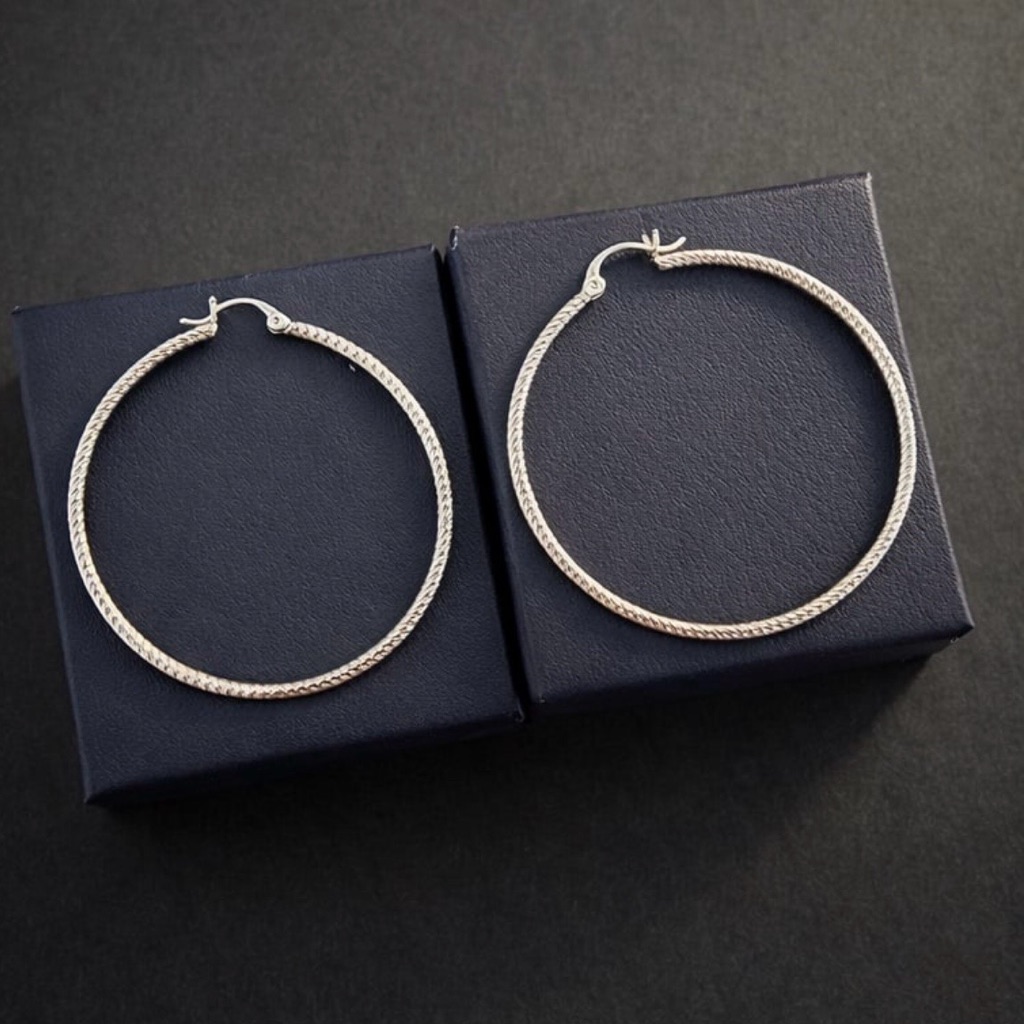 Textured Silver Hoop Earrings Classic Women's Fashion Hoops